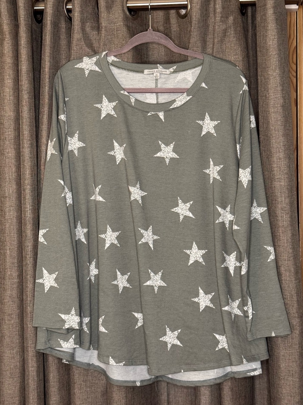 Green Envelope Star & Green Long Sleeve Top.